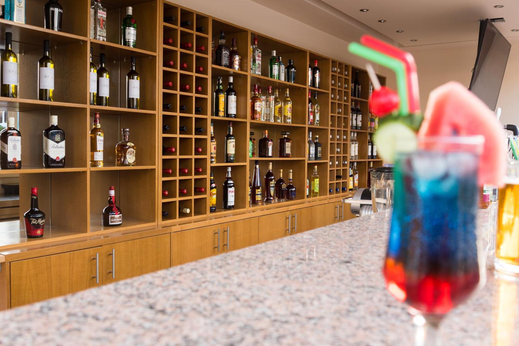 Amaryllis Front Beach Hotel Lardos Exterior foto