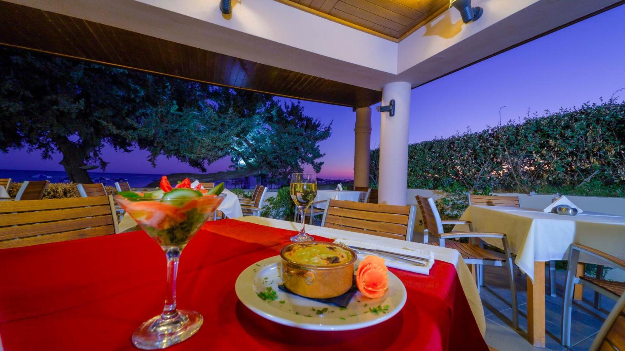 Amaryllis Front Beach Hotel Lardos Exterior foto