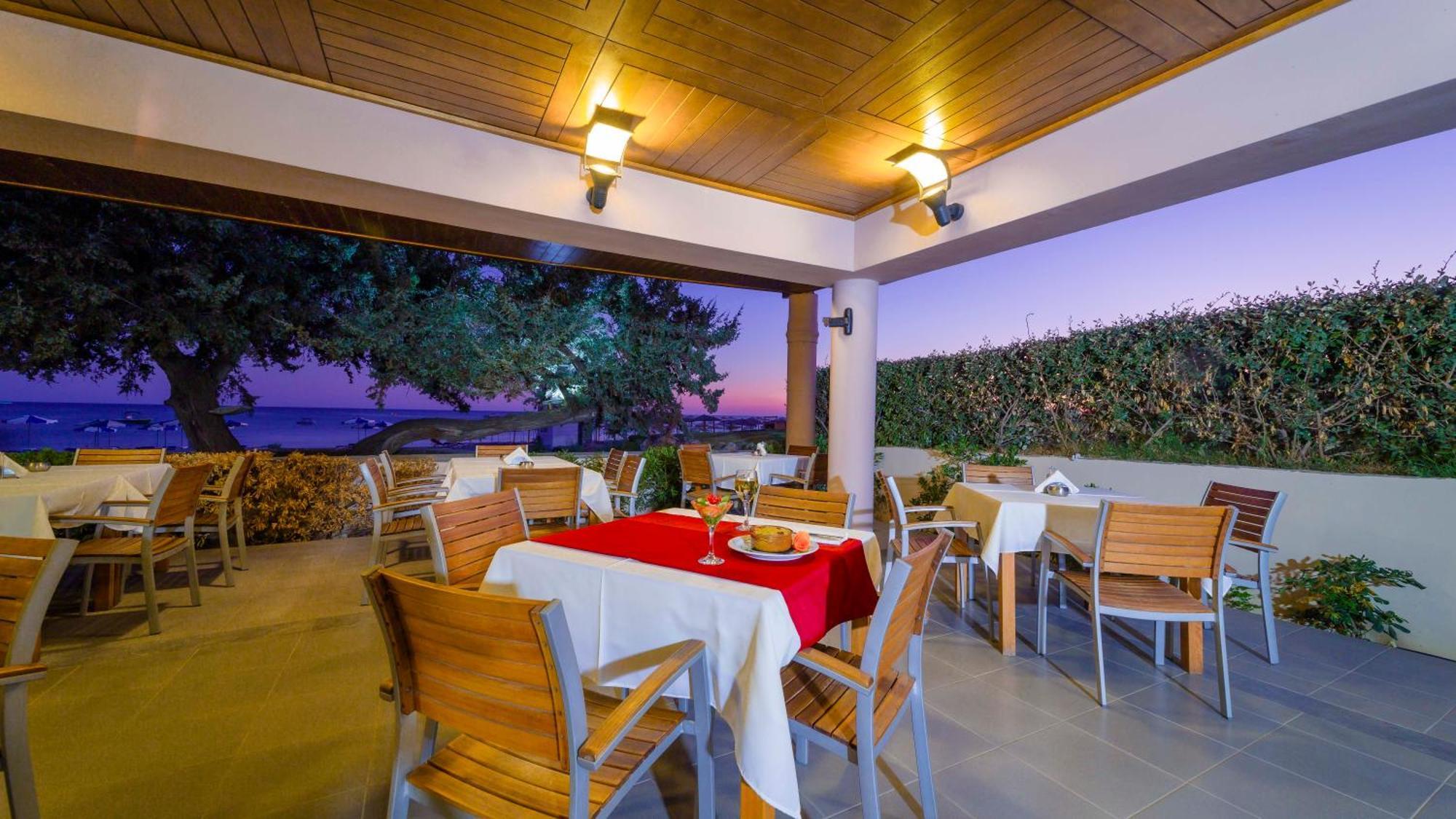 Amaryllis Front Beach Hotel Lardos Exterior foto